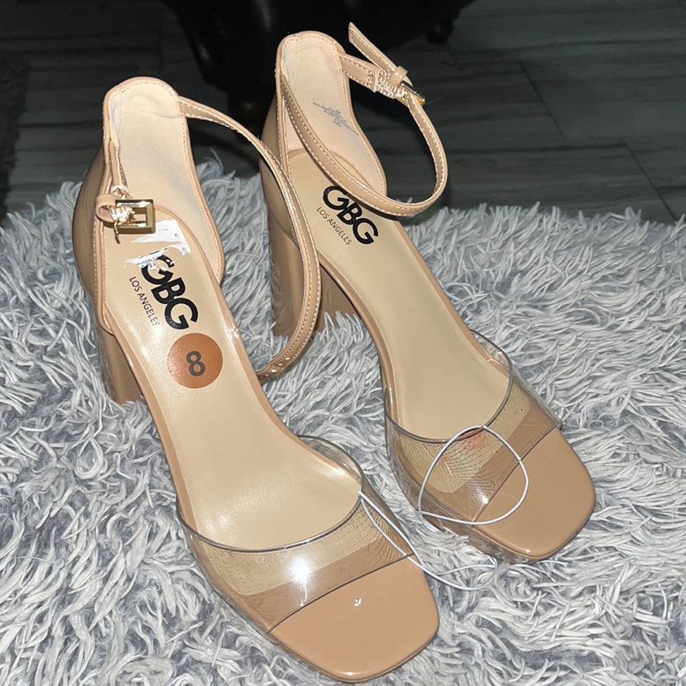 GBG Los Angeles QUEEN PLATFORM CLEAR NEUTRAL HEEL -  size 8
